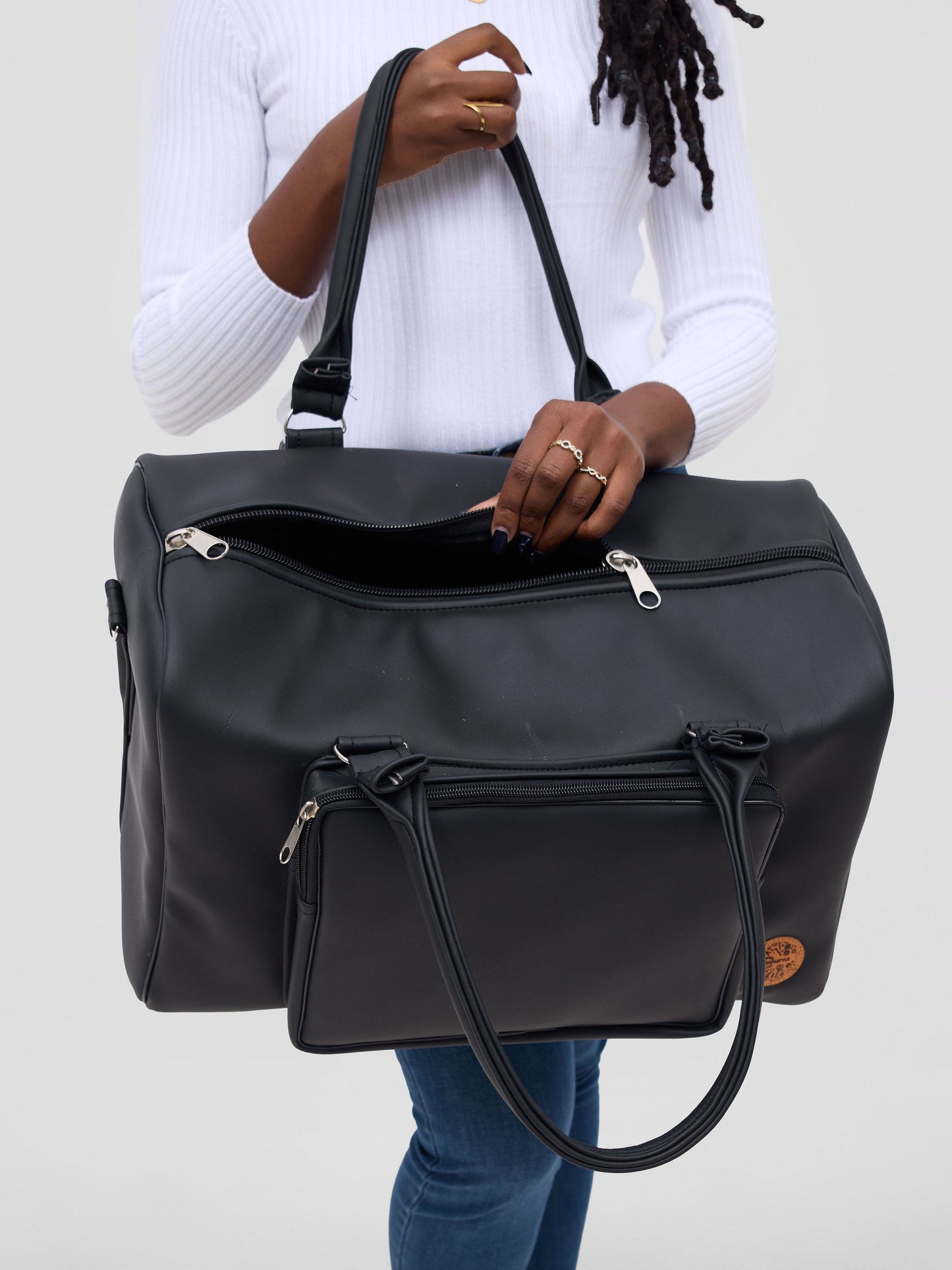 The Motion Series I – Single Pocket Travel Bag (Black)