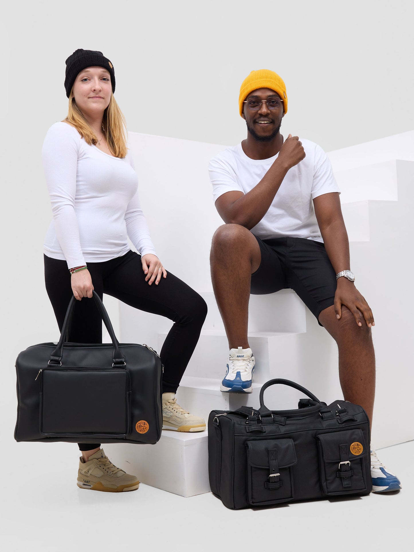 The Motion Series I – Single Pocket Travel Bag (Black)